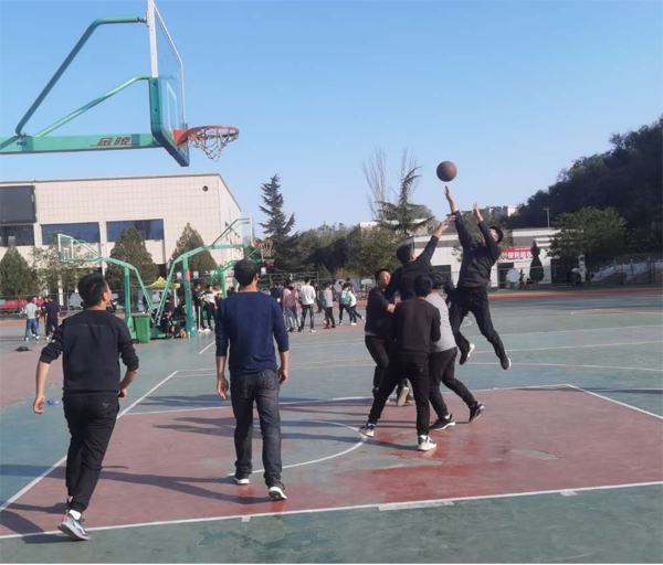 泓源公司興趣小組活動(dòng)豐富多彩、有聲有色(圖2)